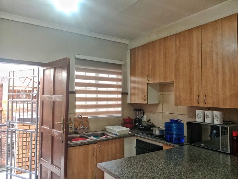 Apartment For Sale in Wonderpark Estate, Karenpark, Akasia. Secure living and Smart Investment - Photo 10