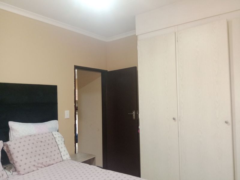 Apartment For Sale in Wonderpark Estate, Karenpark, Akasia. Secure living and Smart Investment - Photo 7