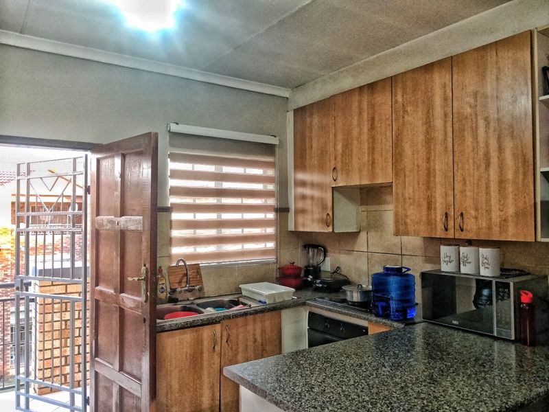 Apartment For Sale in Wonderpark Estate, Karenpark, Akasia. Secure living and Smart Investment - Photo 6