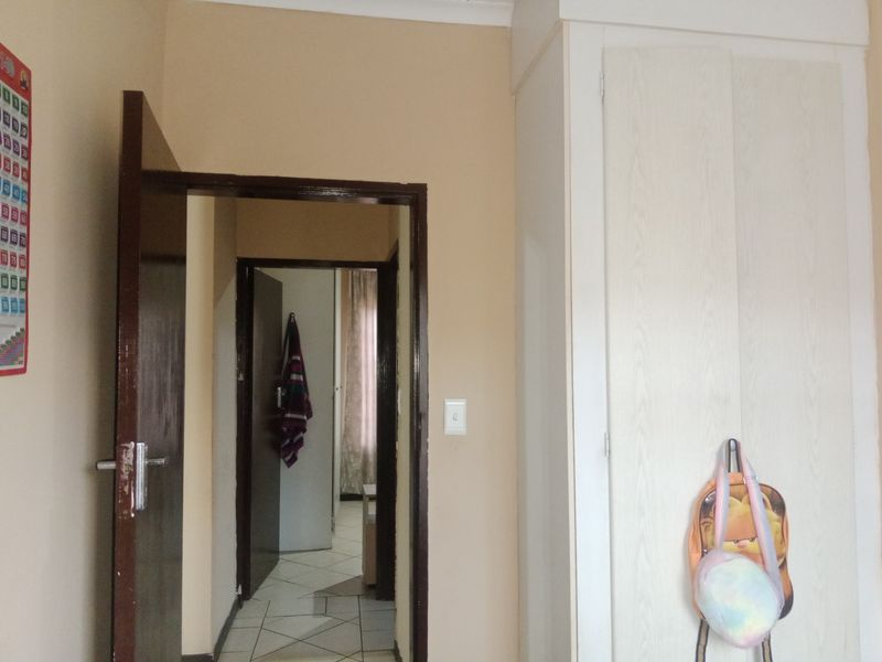Apartment For Sale in Wonderpark Estate, Karenpark, Akasia. Secure living and Smart Investment - Photo 3