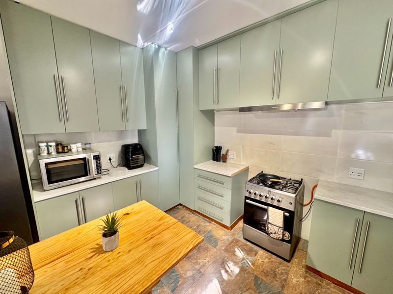 The Complete Package - Home, Flatlet, and More - Photo 9