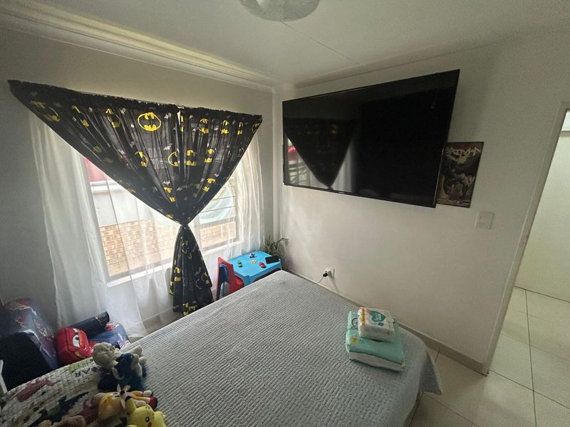 Safe Secure Estate -Rental -R13500-Urgent Rental- Available Immediately - Photo 10