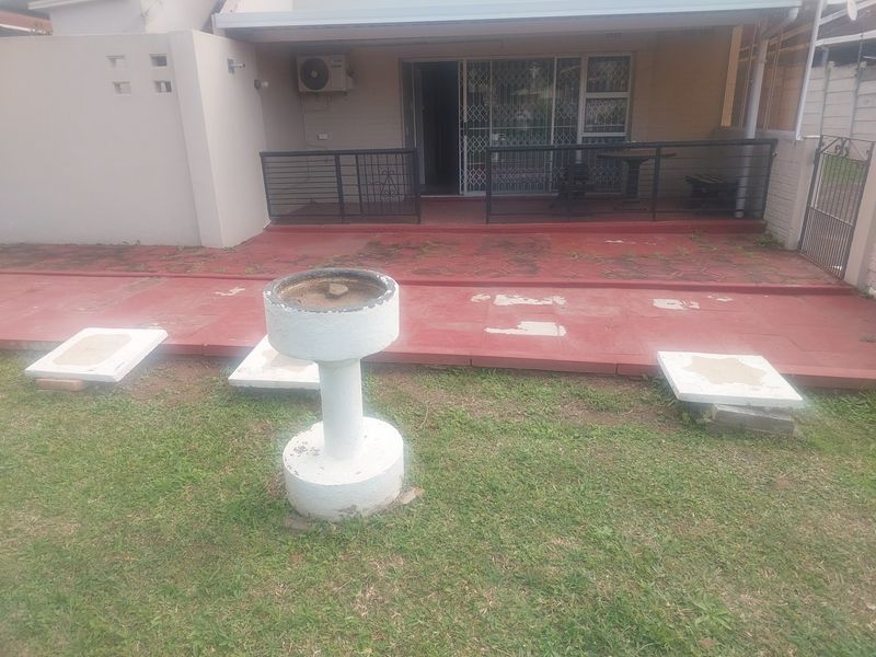2 BEDROOM TOWNHOUSE FOR SALE - Photo 2