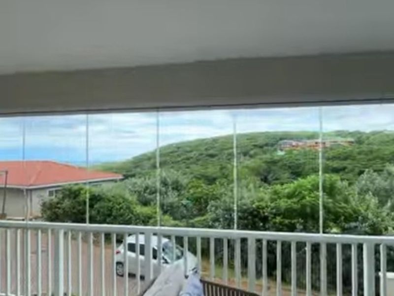Townhouse For Sale in La Mercy, KwaZulu Natal - Photo 9