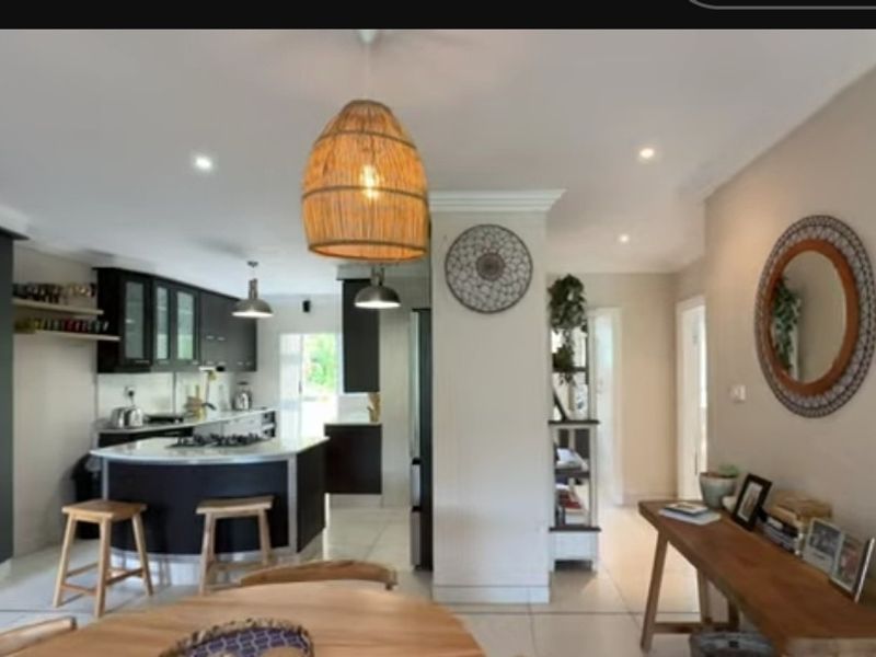 Townhouse For Sale in La Mercy, KwaZulu Natal - Photo 5