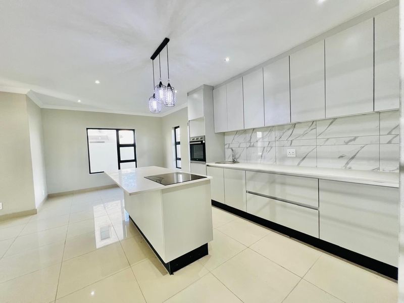 House For Sale in Zambezi Manor Lifestyle Estate, Pretoria - Photo 5