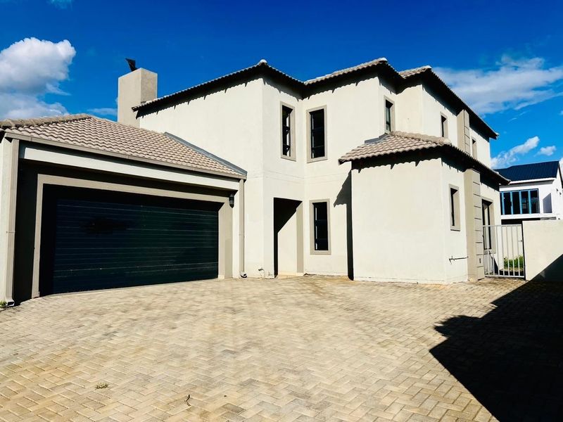 House For Sale in Zambezi Manor Lifestyle Estate, Pretoria - Photo 4