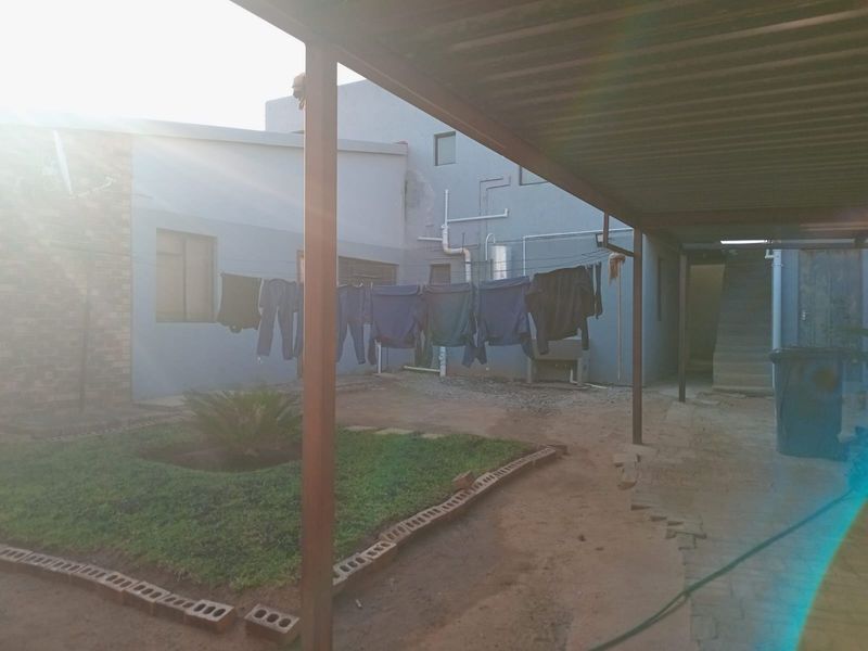Cottage To Rent in Protea North, Soweto - Photo 4