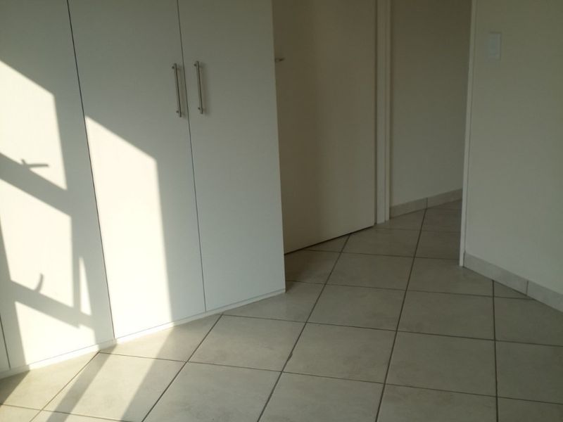 Modern, Stylish and Move In Ready Apartment with Built In Braai - Photo 6