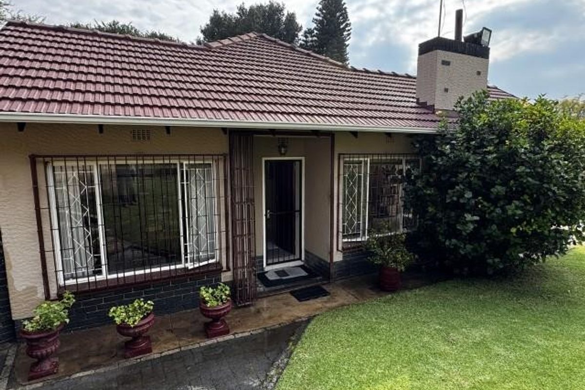 House For Sale in Johannesburg - Photo 5