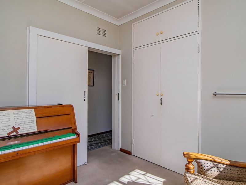 House For Sale in Johannesburg - Photo 5