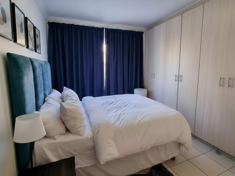 Modern 3-Bedroom Ground Floor Apartment in a Prime Location Witfield - Photo 2