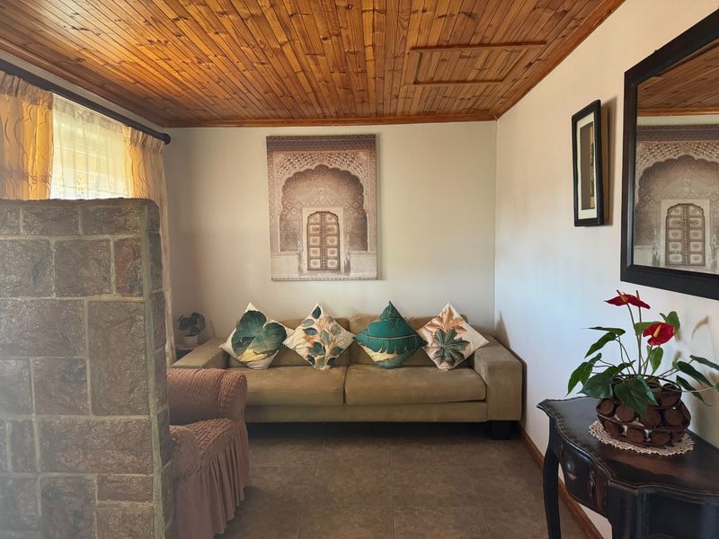Hidden Gem Home Offering Great Value! - Photo 6