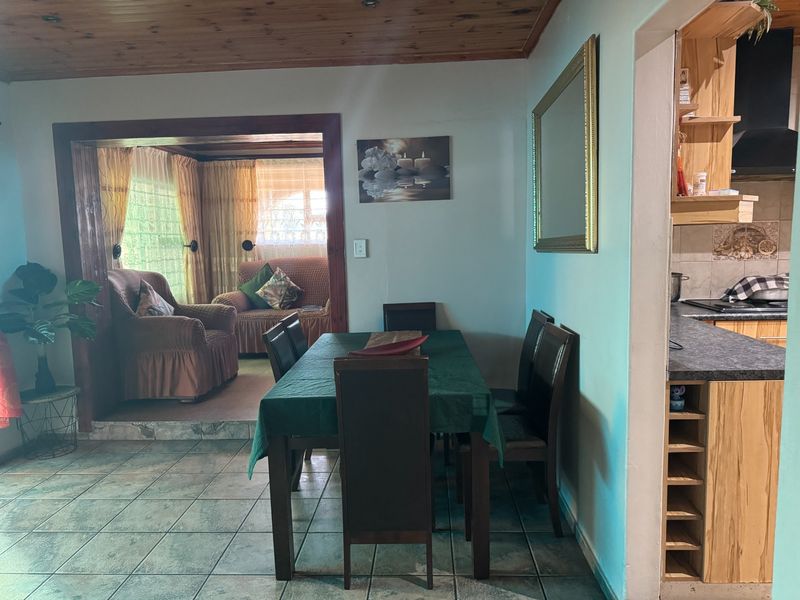 Hidden Gem Home Offering Great Value! - Photo 4