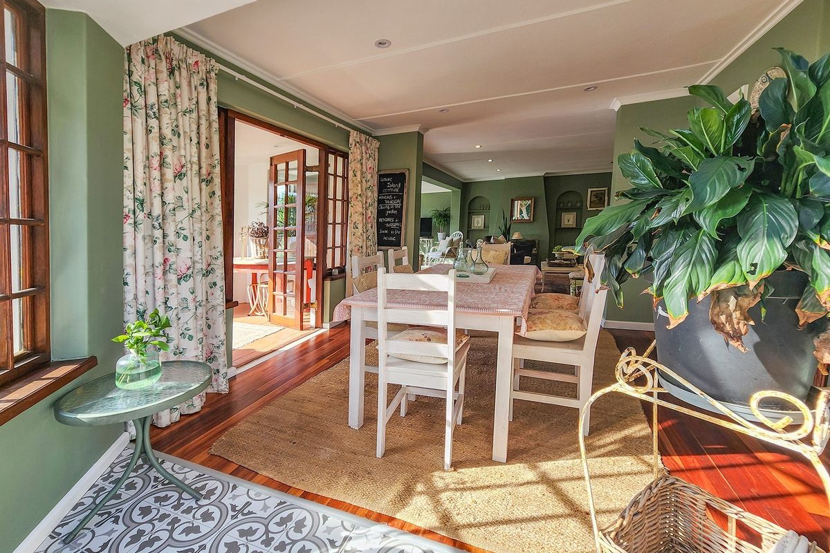 Rent a Beautifully Furnished and Decorated House on Leisure Isle. - Photo 4