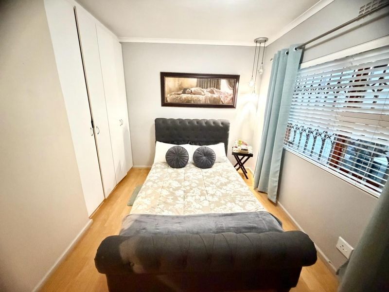 Stunning 3-Bedroom House For Sale In Zonnendal Kraaifonbtein - Photo 5