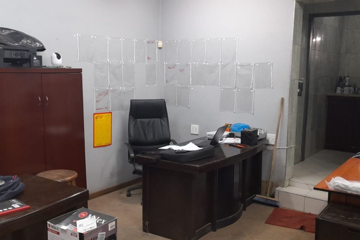 Commercial Property For Sale in Witbank Ext 20, Witbank - Photo 3