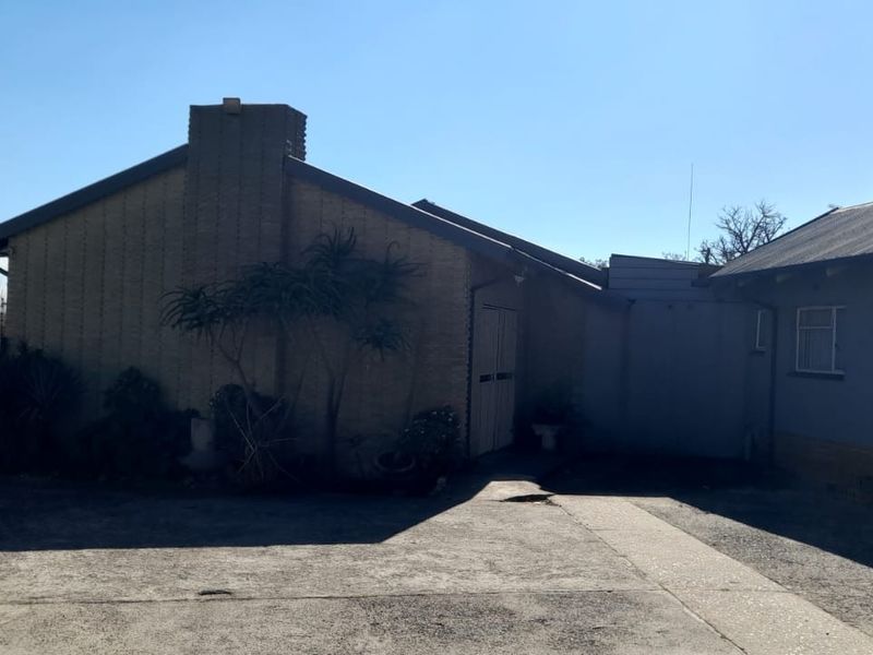 Commercial Property For Sale in Witbank Ext 20, Witbank - Photo 9