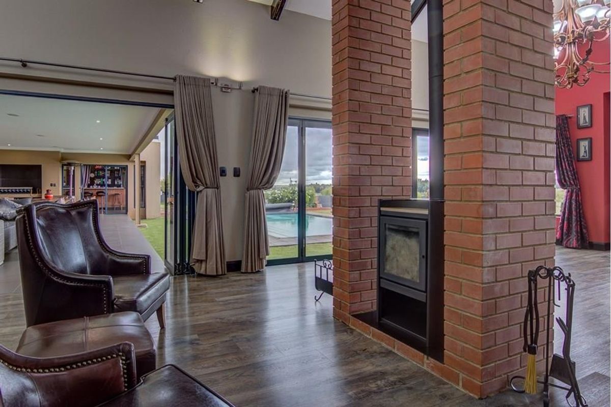 House For Sale in Dunblane Lifestyle and Equestrian Estate, Kempton Park - Photo 2
