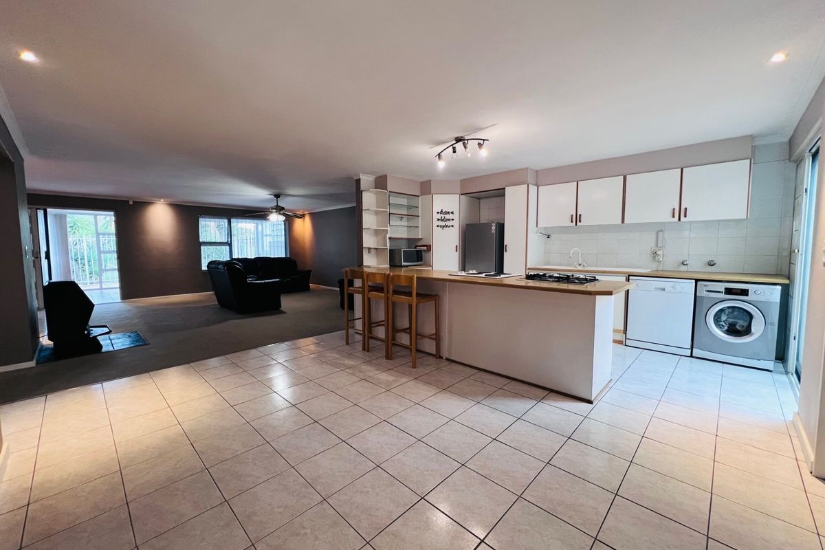 House To Rent in Parow Central, Parow - Photo 4