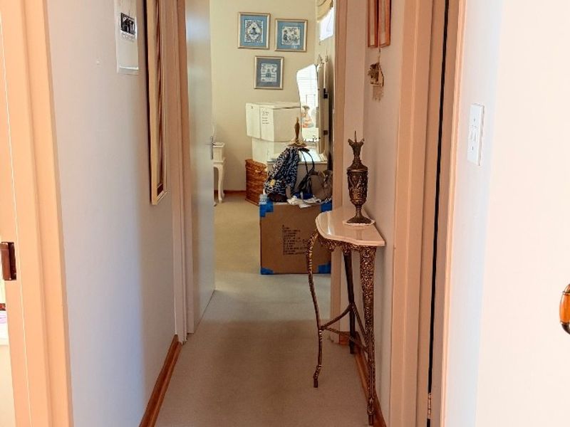 Townhouse For Sale in Schuinshoogte, Newcastle, KwaZulu Natal - Photo 9