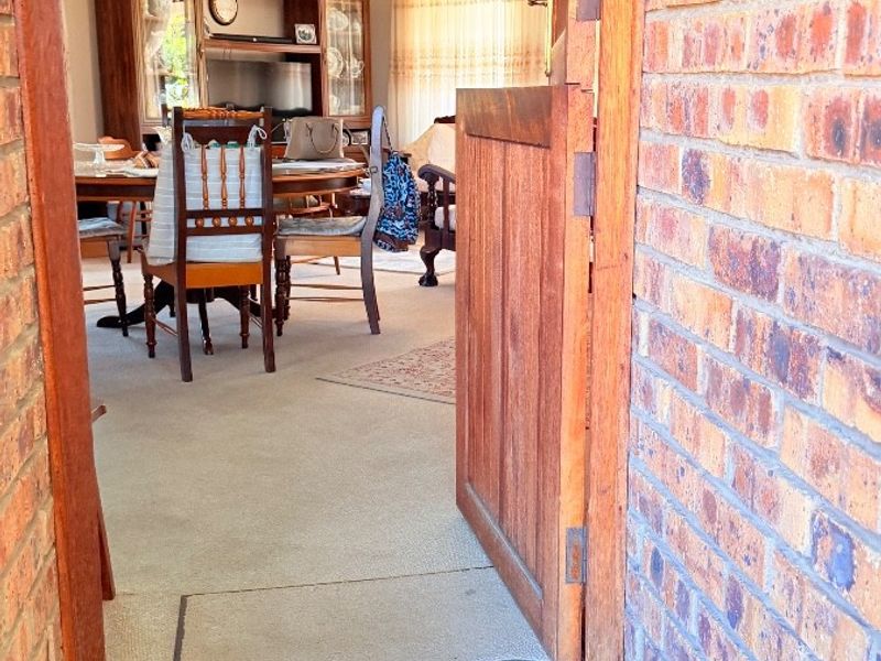 Townhouse For Sale in Schuinshoogte, Newcastle, KwaZulu Natal - Photo 6
