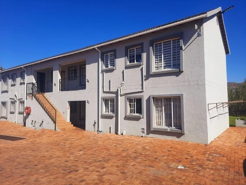 Apartment For Sale in Wilgeheuwel, Roodepoort - Photo 5