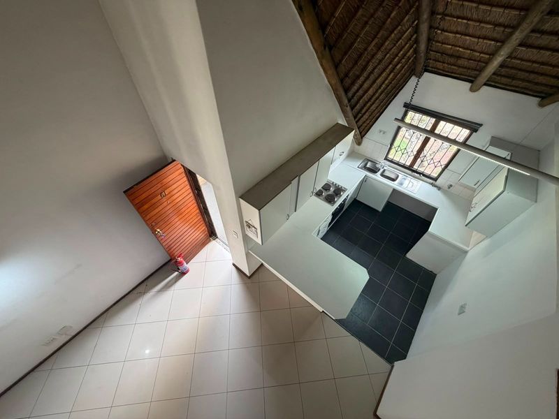 Two Bed Loft Apartment with Great Potential - Photo 5