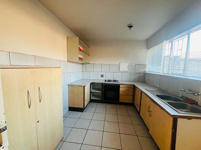 2 Bedroom Townhouse For Sale in Sasolburg Central, Sasolburg - Photo 7