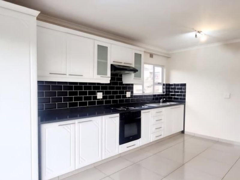 Apartment For Rent in Dawncrest, Verulam, KwaZulu Natal - Photo 6