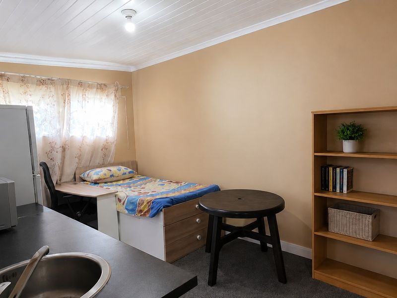 Home for sale with 2 flatlets - Photo 10