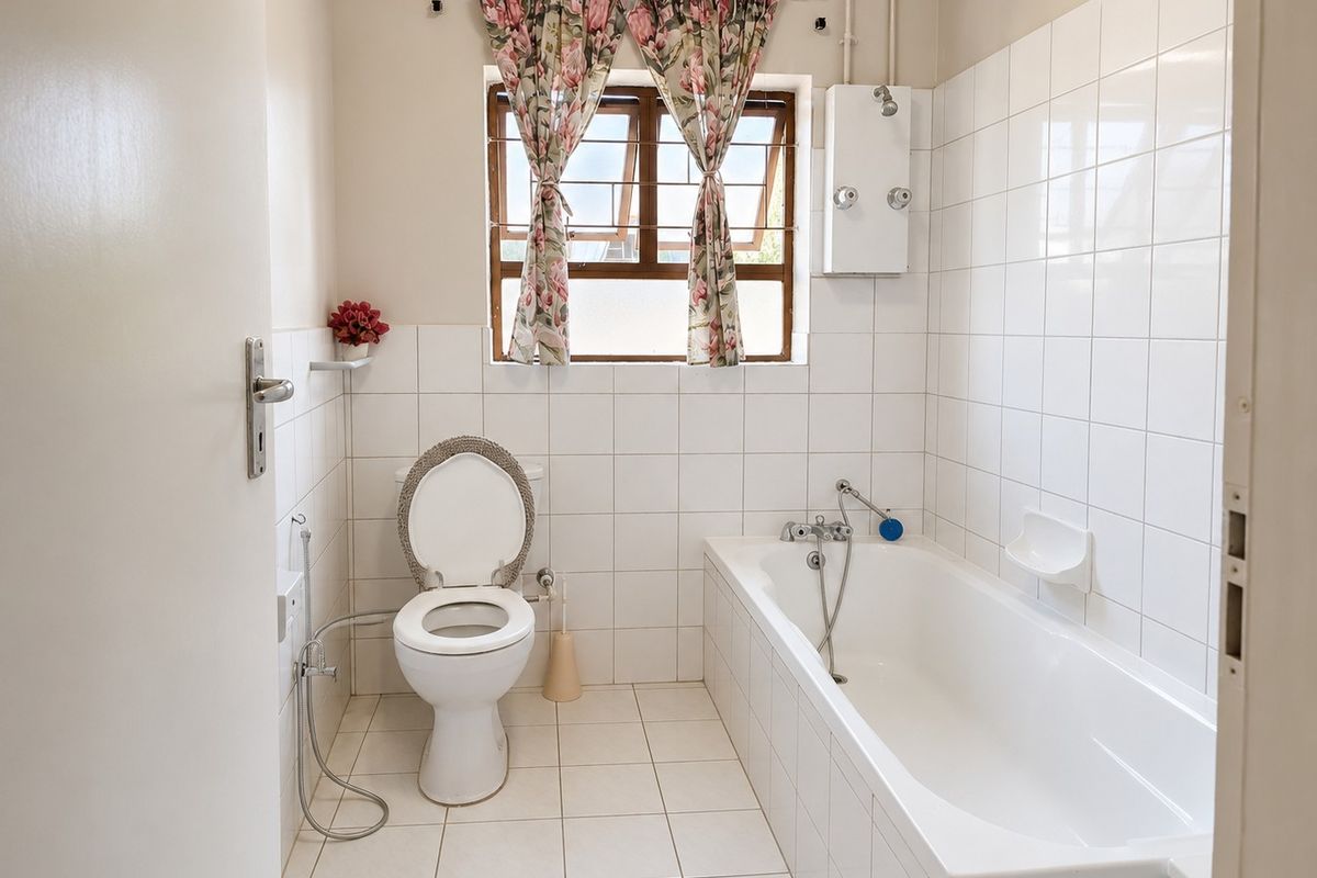 Home for sale with 2 flatlets - Photo 5
