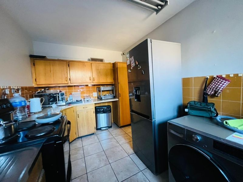 Townhouse For Sale in Sasolburg Central, Sasolburg - Photo 6