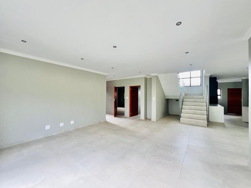 House for sale in Roodepark Eco Estate, Pretoria - Photo 6