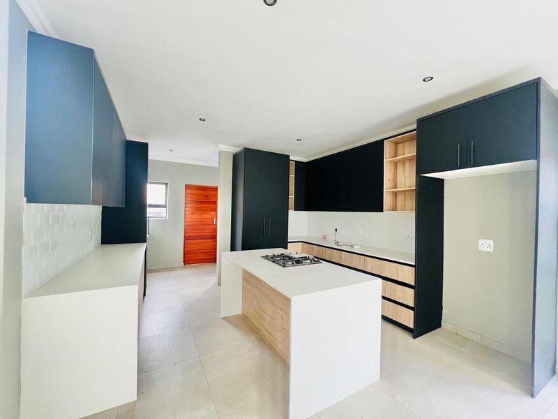 House for sale in Roodepark Eco Estate, Pretoria - Photo 4