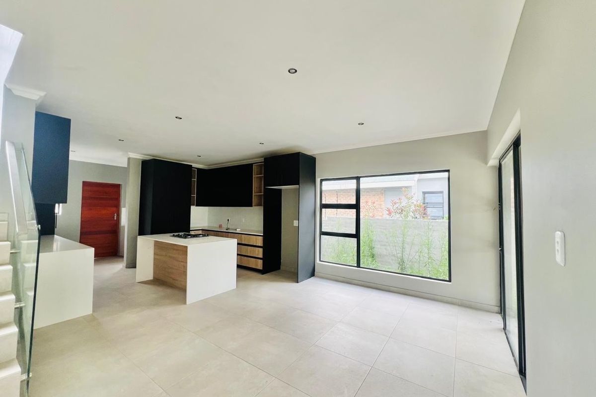 House for sale in Roodepark Eco Estate, Pretoria - Photo 5