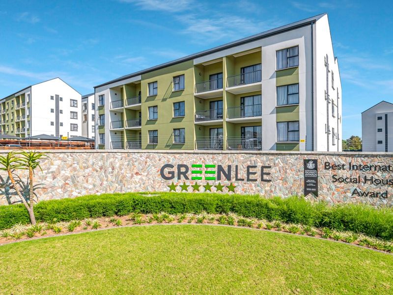 Ground floor Apartment To Rent in Linbro Park, Sandton - Photo 1