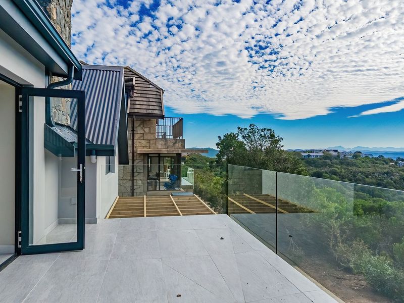 Newly-built home at Sextant Rd 5 Pezula Golf Estate - Photo 5