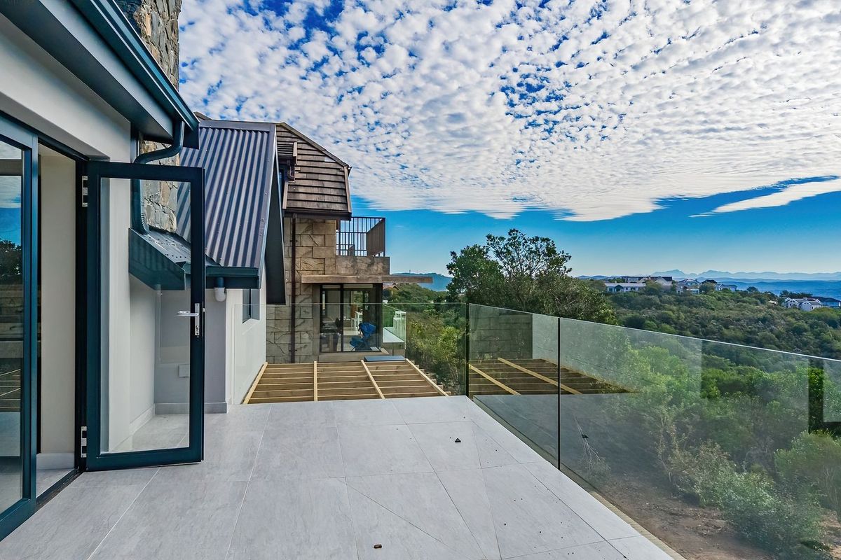 Newly-built home at Sextant Rd 5 Pezula Golf Estate - Photo 5