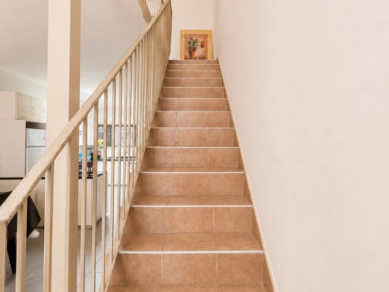 Stylish Duplex Living in a Prime Marine Drive Location - Photo 8