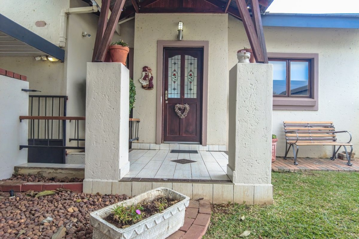 House For Sale in Eldo View, Eldoraigne, Centurion - Photo 5