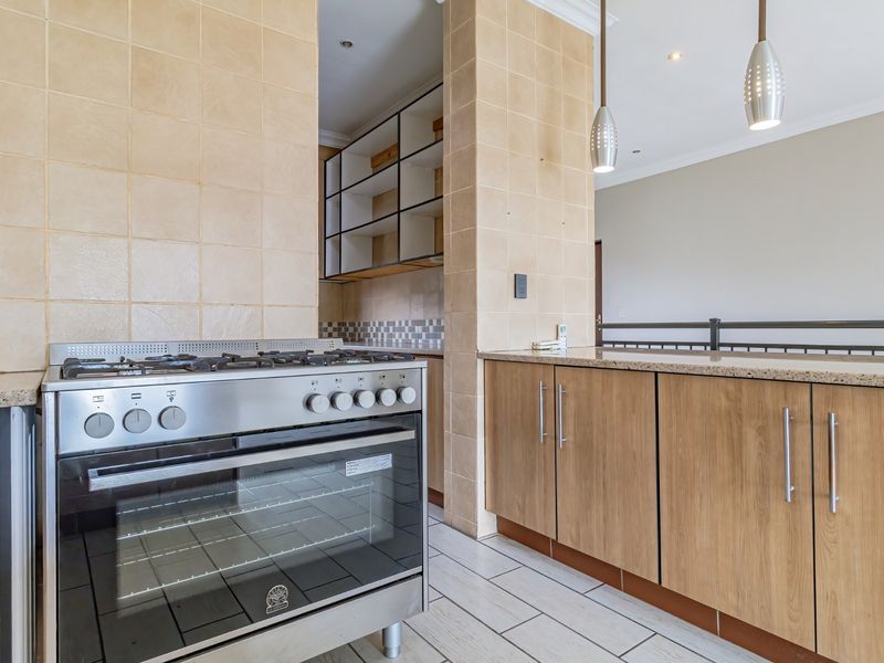 House For Sale in Eldo View, Eldoraigne, Centurion - Photo 9