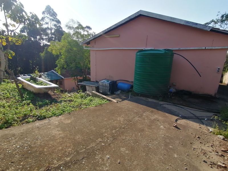 Investment Opportunity, house with three flats - Photo 10