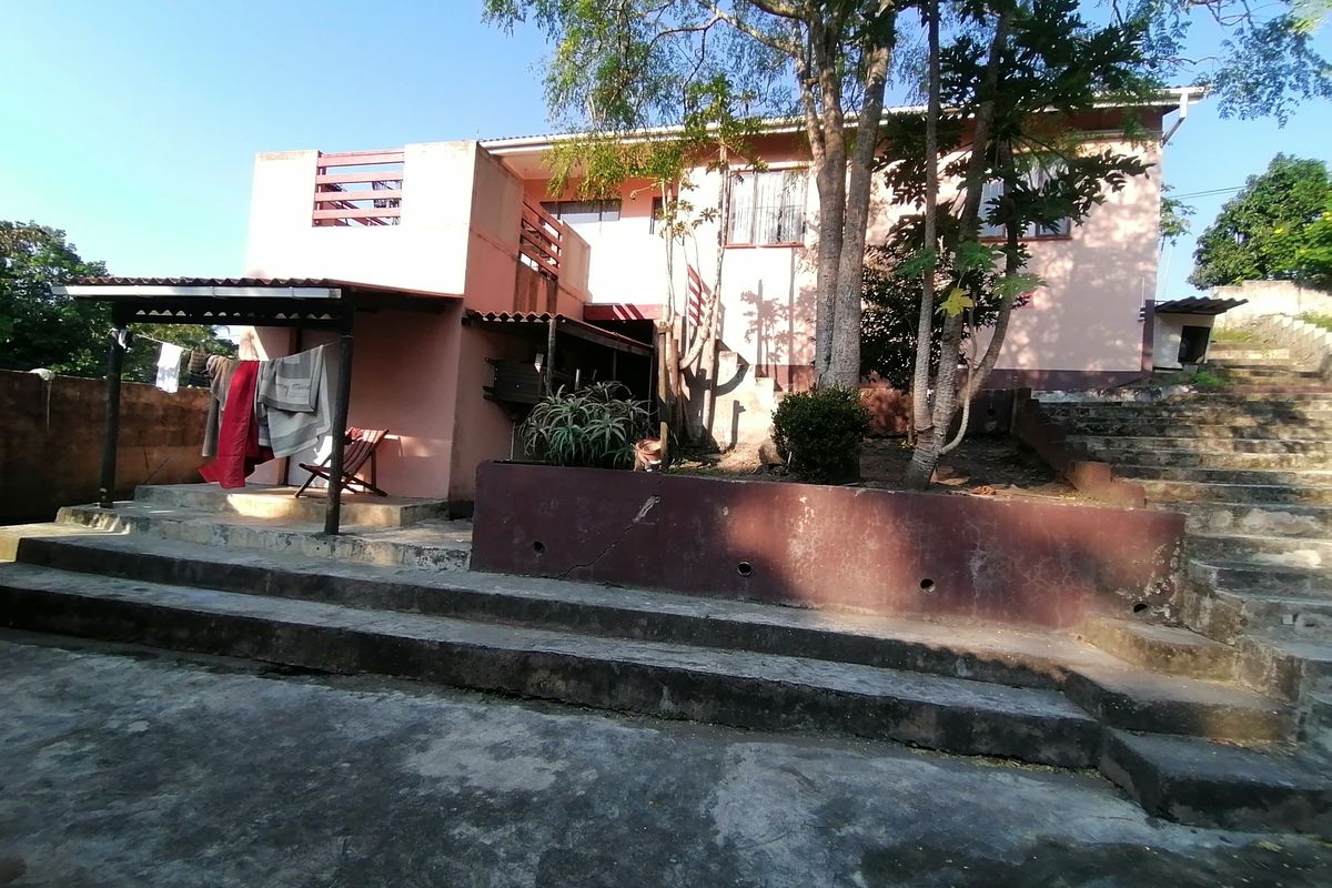 Investment Opportunity, house with three flats - Photo 5