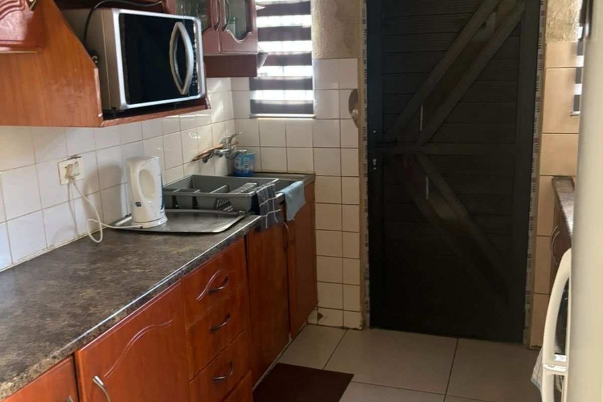 HOUSE FOR SALE IN BRAMLEY VIEW - Photo 5