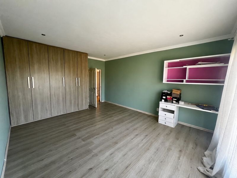 3 Bedroom, House to Rent in Heuwelsig Estate, Centurion - Photo 10