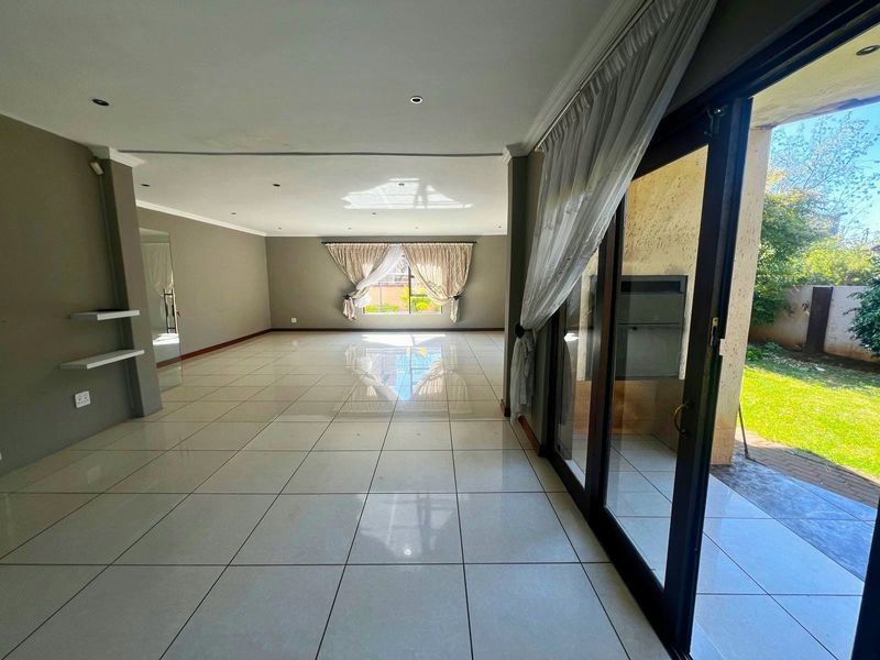 3 Bedroom, House to Rent in Heuwelsig Estate, Centurion - Photo 8