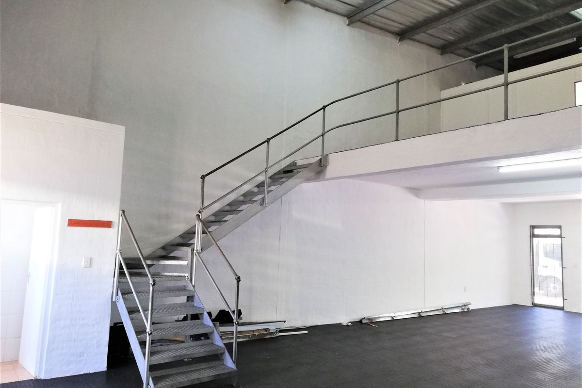 Retail Showroom To Let in Ballito Business Park - Photo 4