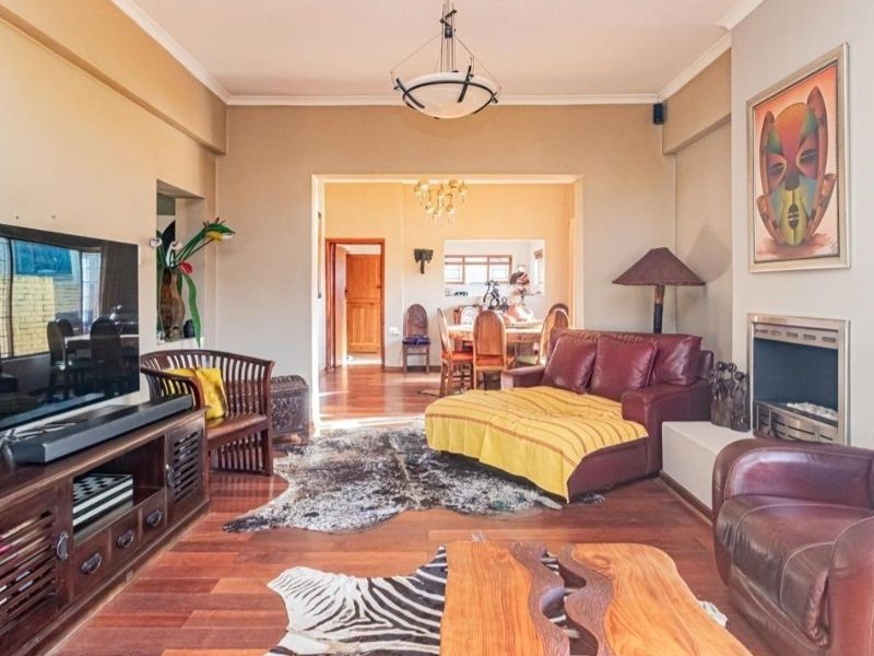 House For Sale in Wellington Central, Wellington - Photo 9