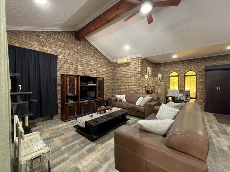 Thoughtfully Renovated Family Home Nestled in a Lush Indigenous Lowveld Garden - Photo 9
